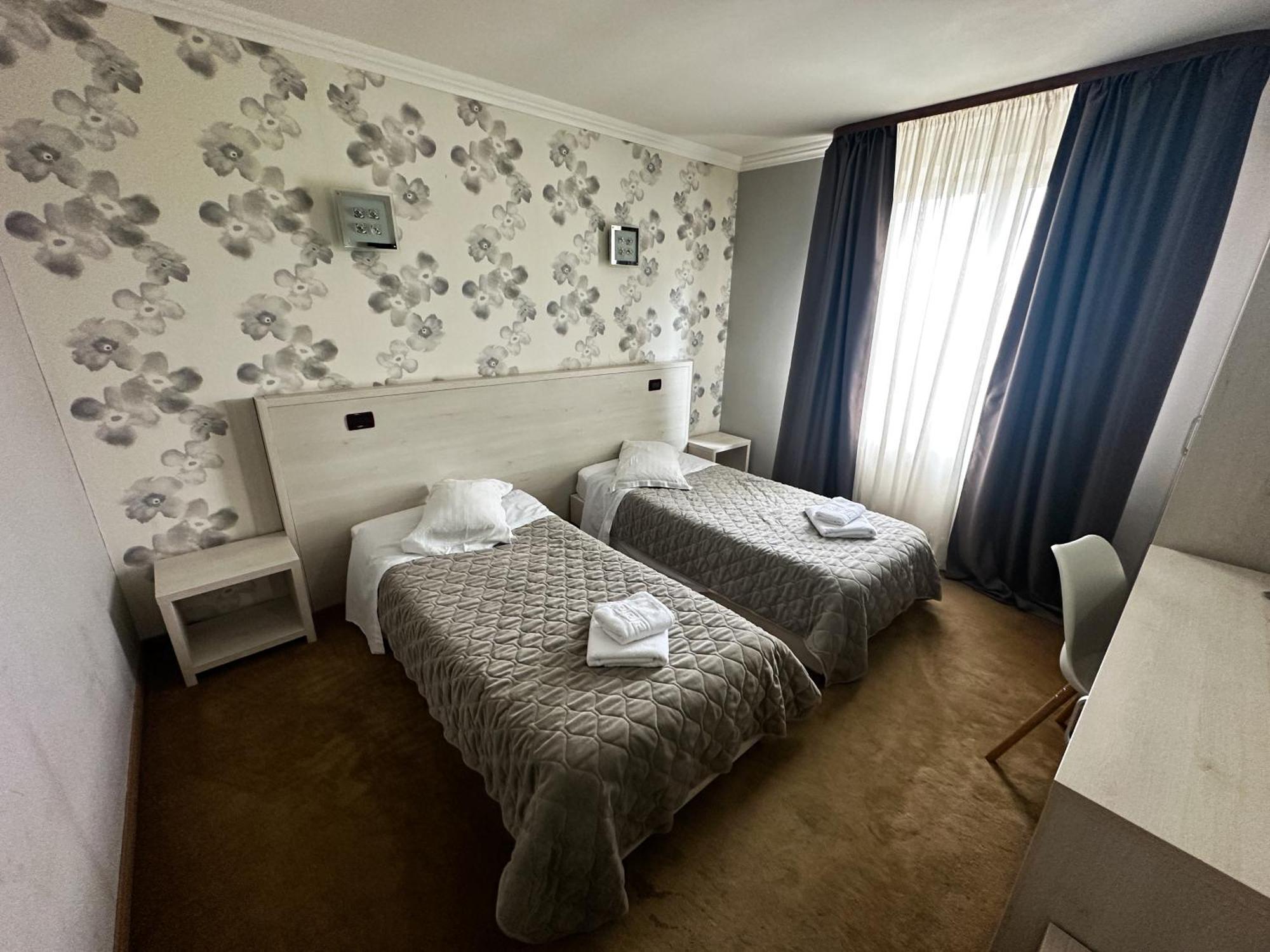 Grand Master Hotel Dej Eksteriør billede
